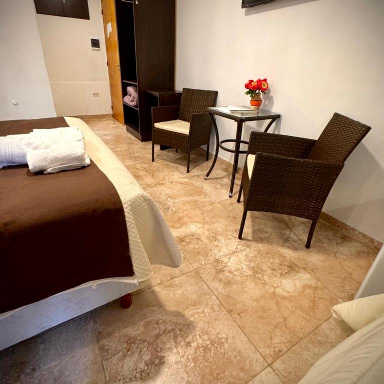 Vivaldi Suites - Double Room with Mountain View - 11