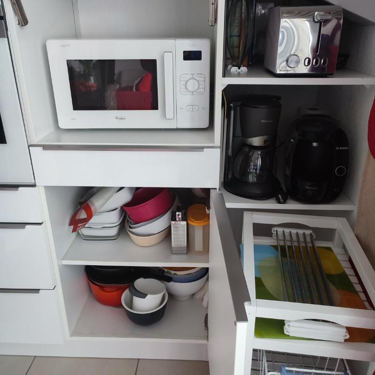 Location de charme T3 au 2e étage et dernier étage - Apartamento de 2 dormitorios - 15