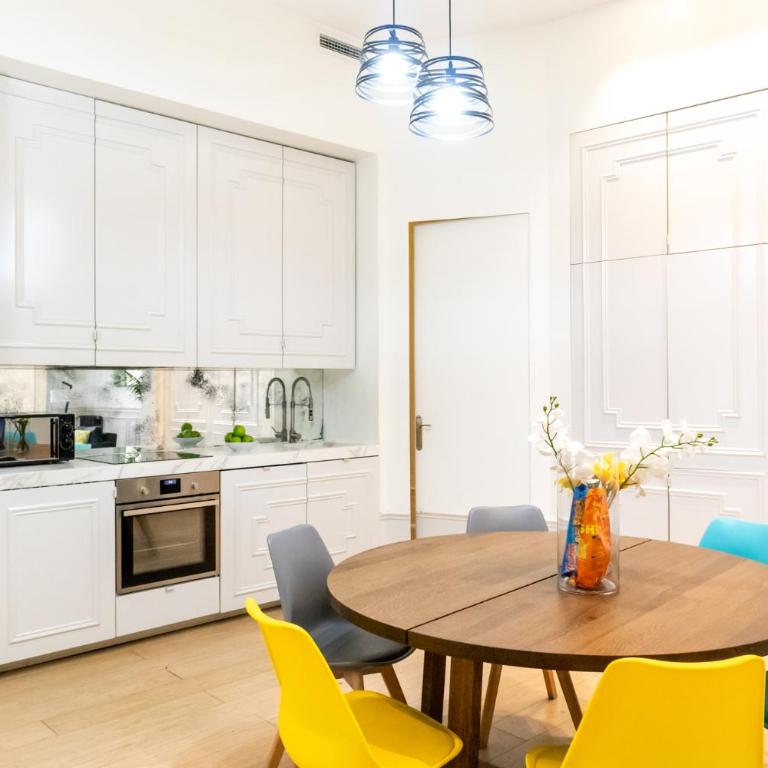 Ever House - CHUECA-GRAN VIA - Three-Bedroom Apartment - 26
