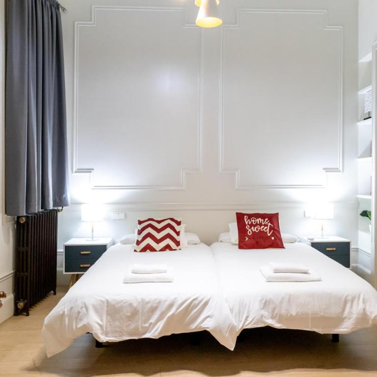 Ever House - CHUECA-GRAN VIA - Three-Bedroom Apartment - 63