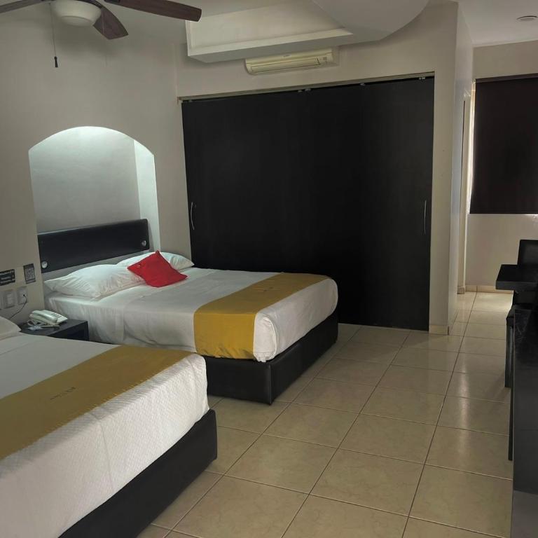 Hotel Maioris Guadalajara - Habitación Doble Estándar - 2 camas - 1