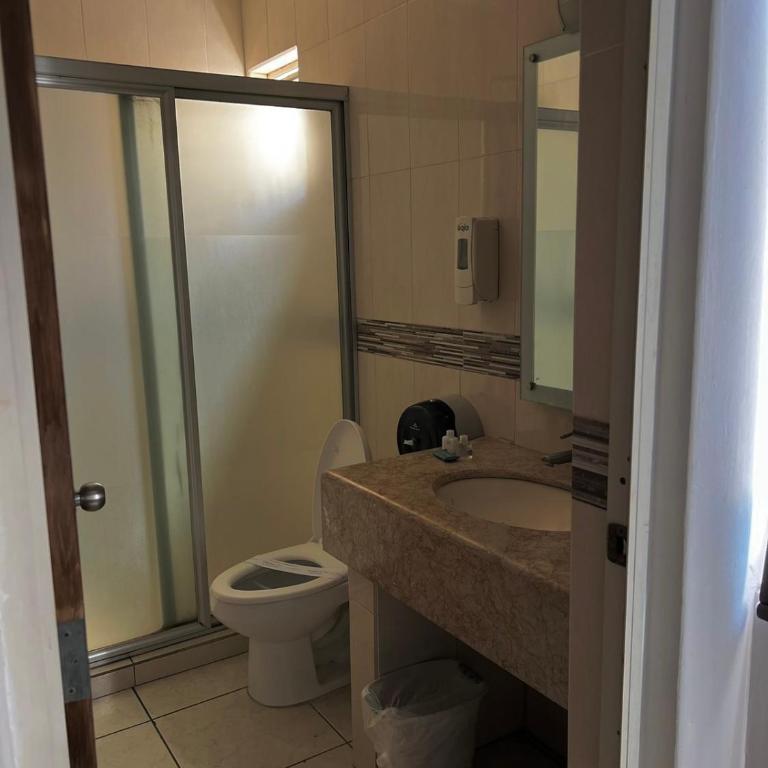 Hotel Maioris Guadalajara - Habitación Doble Estándar - 2 camas - 2