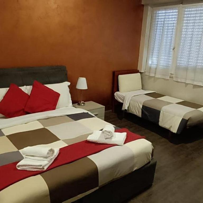 No Stress Affittacamere - Camera Quadrupla con Bagno Privato - 6