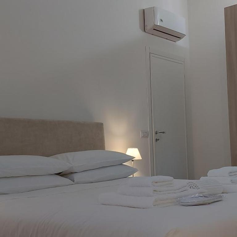 Bellini's House - Two-Bedroom Apartment with Terrace - 11
