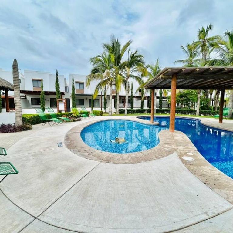 Casa en privada cerca de la playa y la Marina - Three-Bedroom Apartment - 2