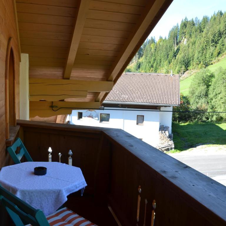 Haus Sonnleiten - Studio mit Balkon - 2
