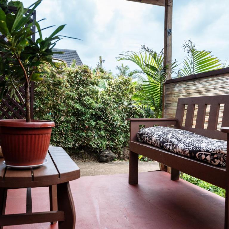 Ngahu alojamiento y desayuno con vista al mar en Rapa Nui - Apartment with Garden View - 11