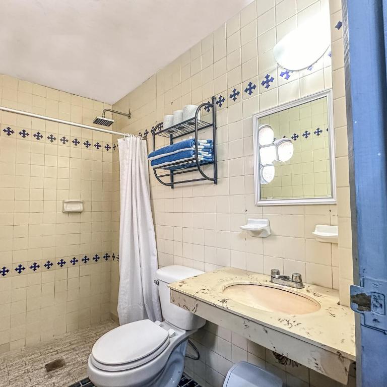 Estudio Vintage con Cocina, En Chapalita 2 - One-Bedroom Apartment - 19