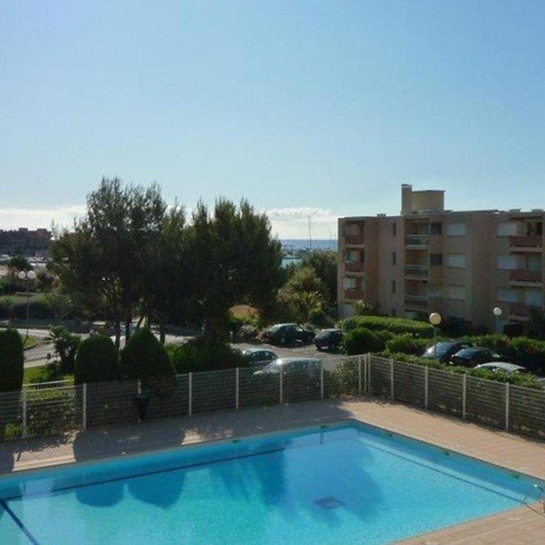 Studio cabine 4 pers avec piscine, tennis et accès direct plage - Bormes-les-Mimosas - FR-1-251-559 - Appartement - 5