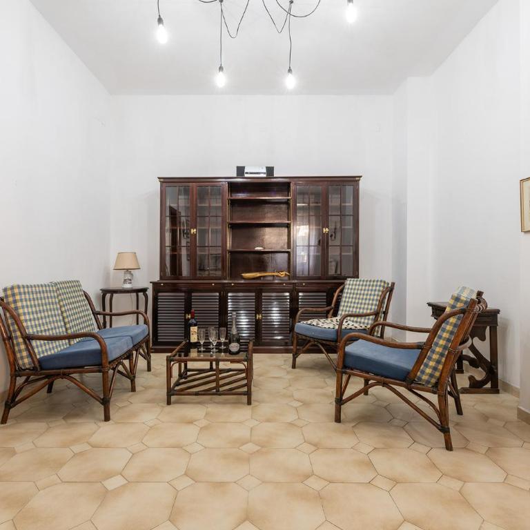 Casa Mila - Appartamento Standard con 3 Camere da Letto - 23