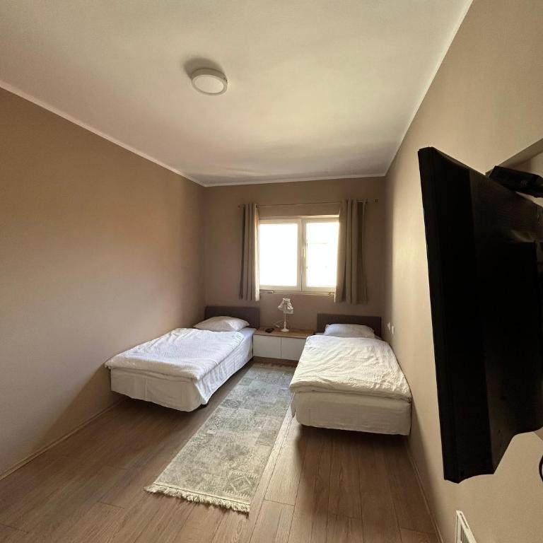 San Apartman 1 - Two-Bedroom Apartment - 5