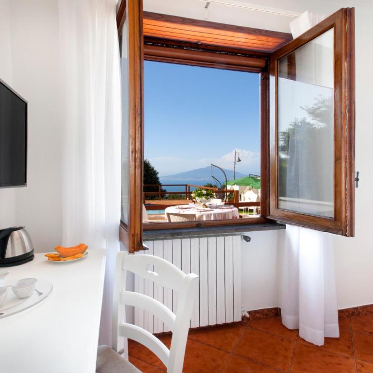 Appartamento in Villa vista Golfo, Jacuzzi privata - Two-Bedroom Villa - 19