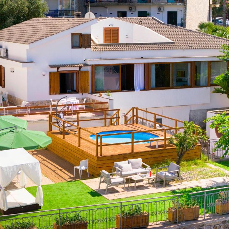 Appartamento in Villa vista Golfo, Jacuzzi privata - Two-Bedroom Villa - 55