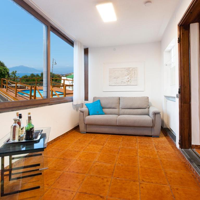 Appartamento in Villa vista Golfo, Jacuzzi privata - Two-Bedroom Villa - 14