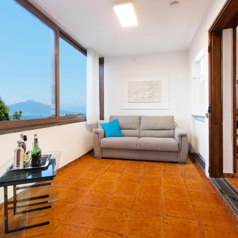 Appartamento in Villa vista Golfo, Jacuzzi privata - Two-Bedroom Villa - 15