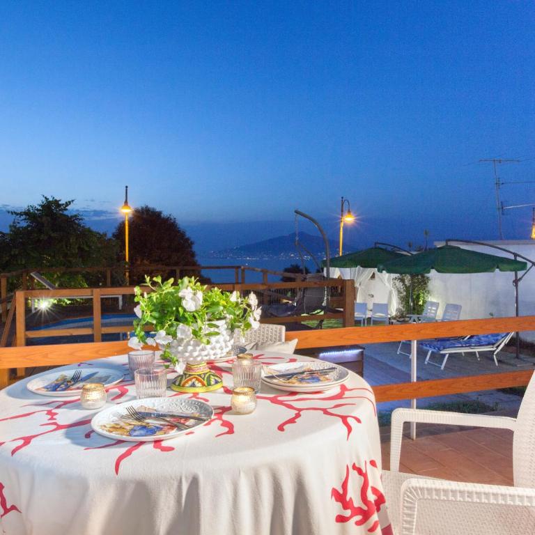 Appartamento in Villa vista Golfo, Jacuzzi privata - Two-Bedroom Villa - 76