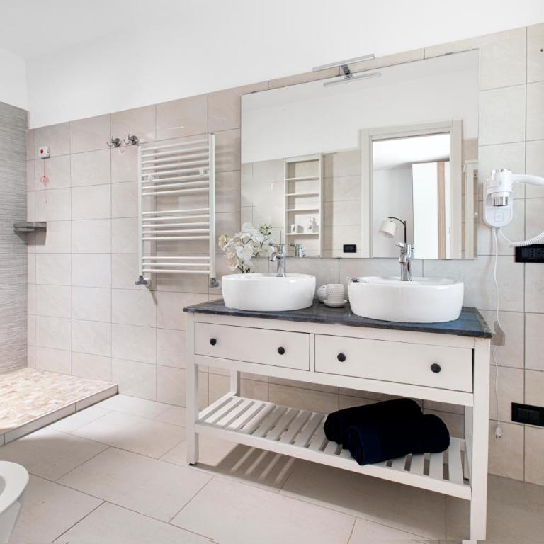 Appartamento Luxury in Villa, terrazzo privato - Two-Bedroom Villa - 18