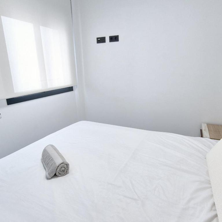 Apartamento Lujoso Centro Torrevieja - Apartamento de 3 dormitorios con balcón - 19