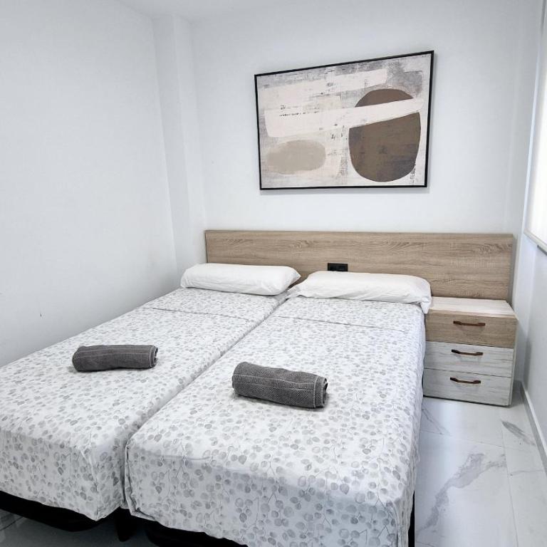 Apartamento Lujoso Centro Torrevieja - Apartamento de 3 dormitorios con balcón - 16