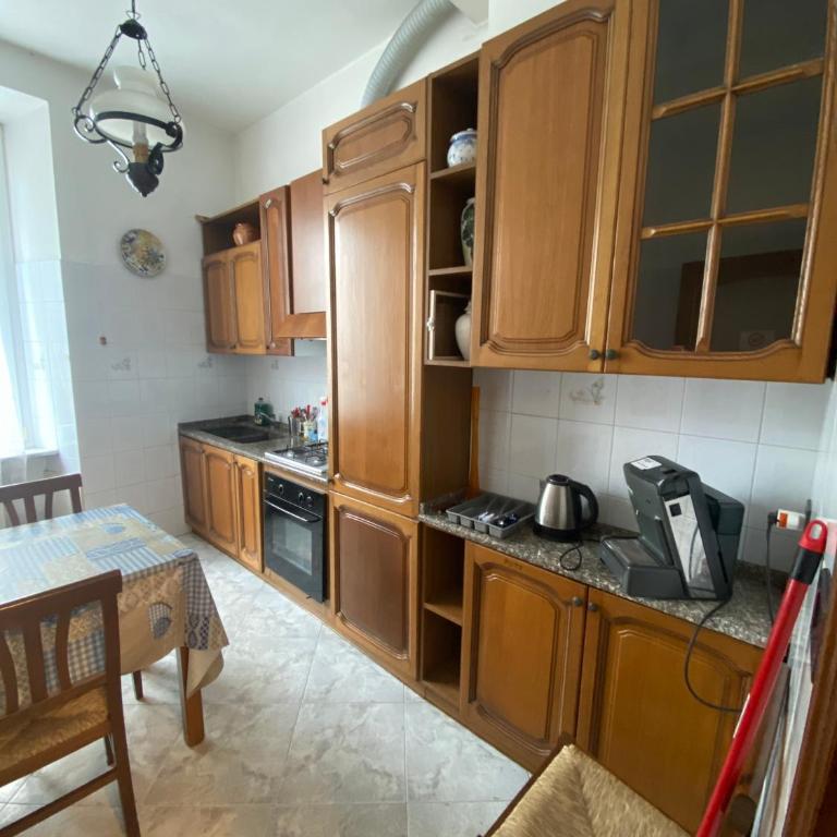 Bed'n Fast Savona - Appartamento - 2