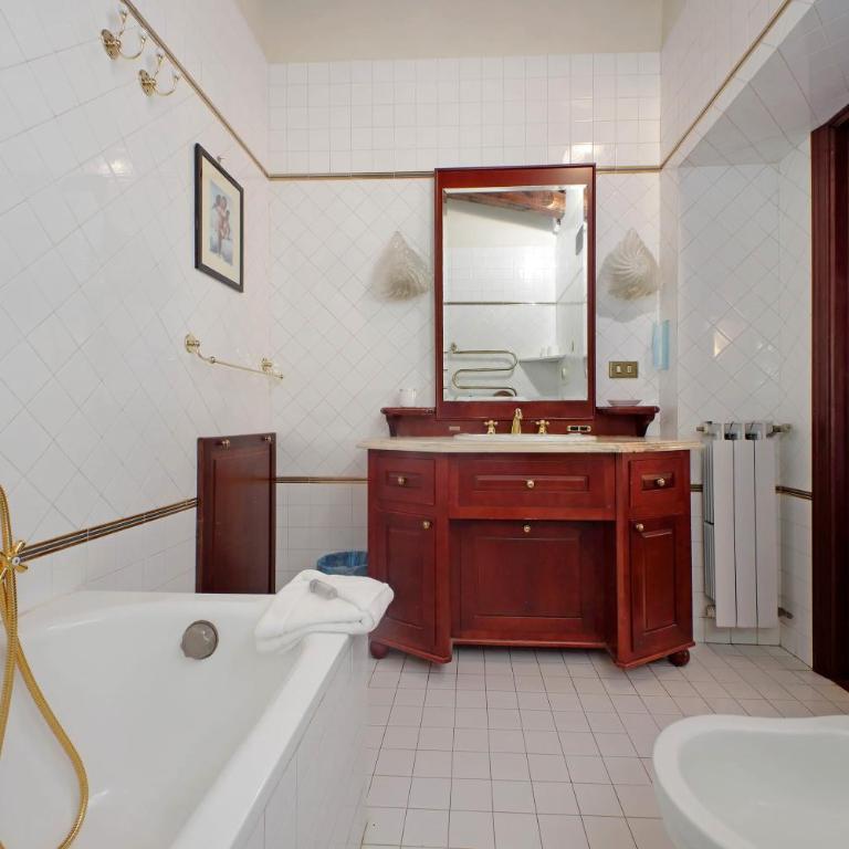 Classic roman home next to Popolo Square - Appartamento con 1 Camera da Letto - 10