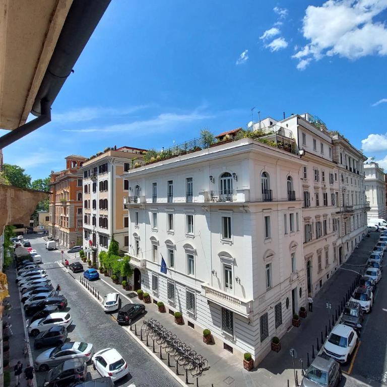 Classic roman home next to Popolo Square - Appartamento con 1 Camera da Letto - 2