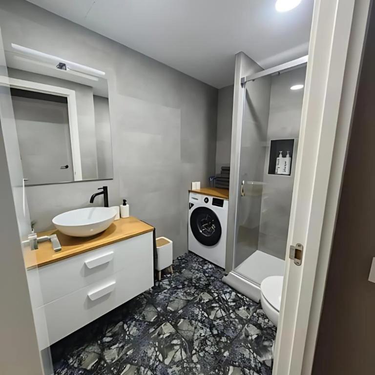 Muller Apartment Salou - Two-Bedroom Apartment - 8