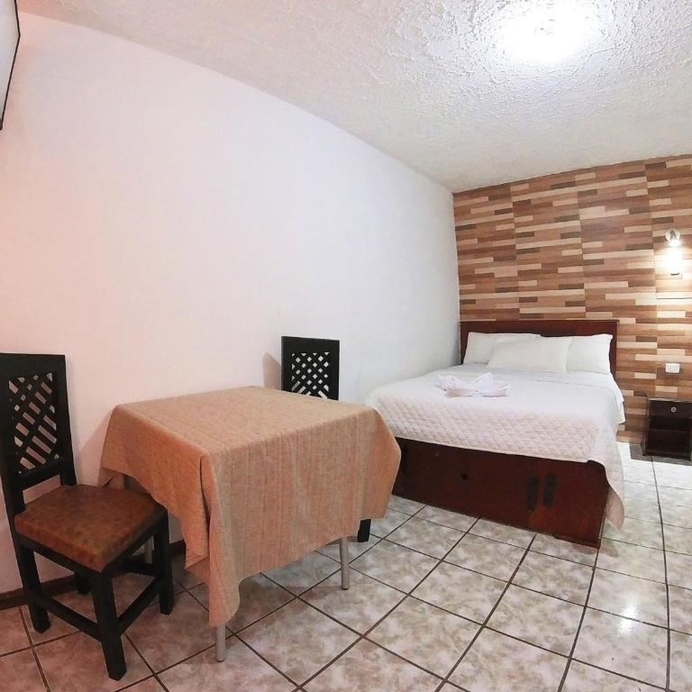 Hostal Anais - Habitación cuádruple - 6