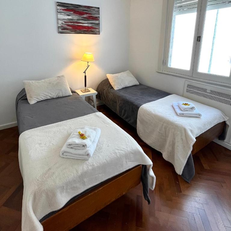 3 amb zona Rivadavia y Santa Fe - Apartamento de 2 dormitorios - 14