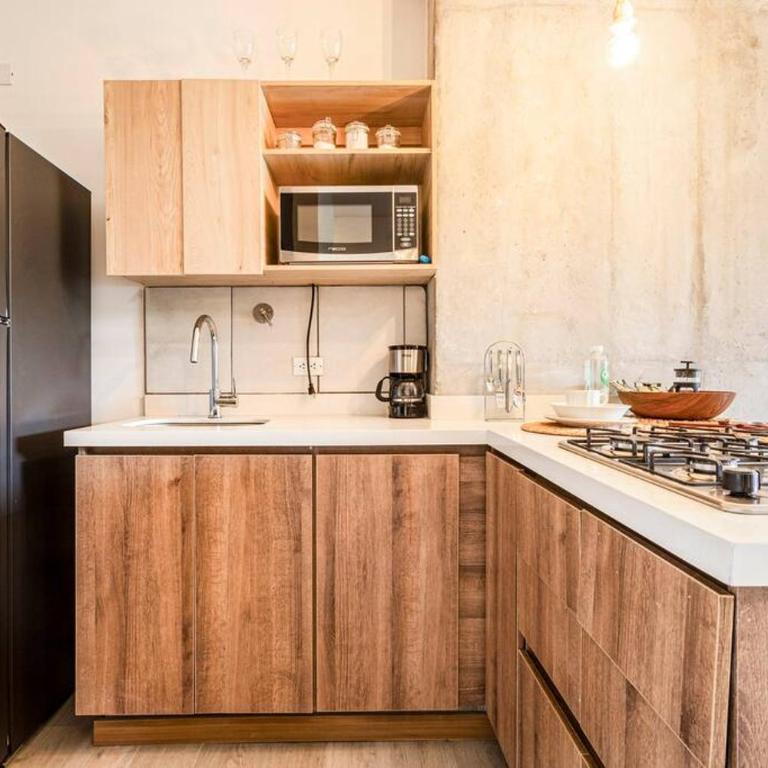 Apartamento Lujoso cerca del Estadio Piso 6to - Three-Bedroom Apartment - 16
