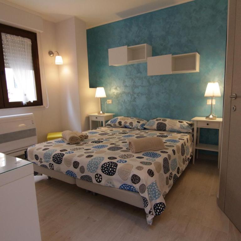 Rosemary Charming Rooms - Camera Matrimoniale/Doppia con Letti Singoli - 8
