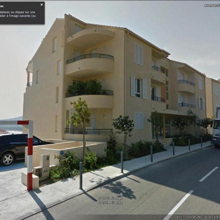 Appartement vue mer - 2ch 2sdb - Parking - Vue splendide mer et montagne - Apartment mit 2 Schlafzimmern, Terrasse und Meerblick - 18