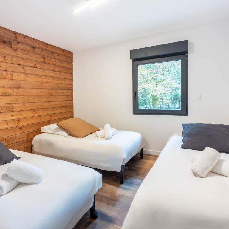 Chalet La Perle Verte, luxe, piscine, spa et sauna - Chalet - 16