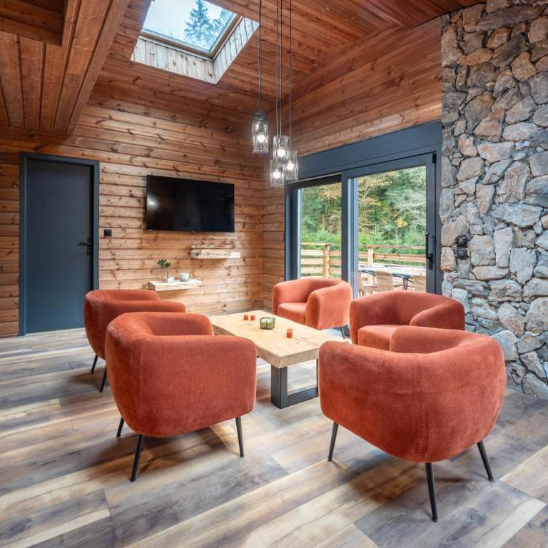 Chalet La Perle Verte, luxe, piscine, spa et sauna - Chalet - 29