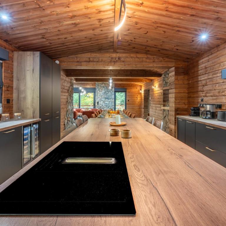 Chalet La Perle Verte, luxe, piscine, spa et sauna - Chalet - 32
