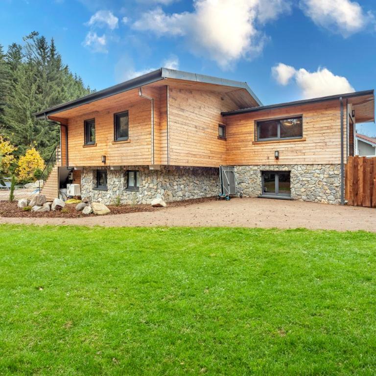 Chalet La Perle Verte, luxe, piscine, spa et sauna - Chalet - 27