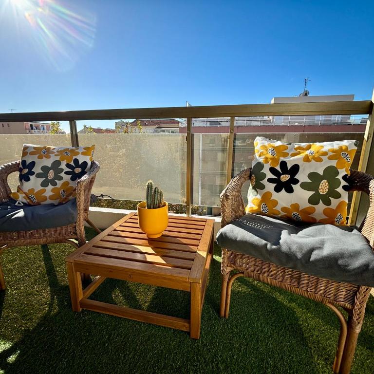 Le petit Juanais - parking privé - Appartamento con Balcone - 1