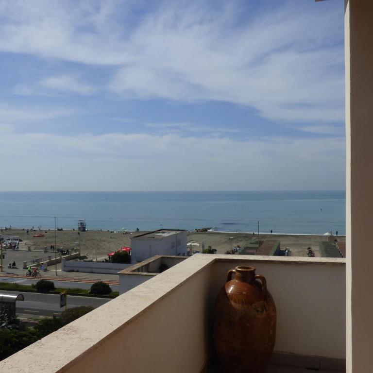 Ostia Attico fronte mare - Appartamento con 1 Camera da Letto - 8
