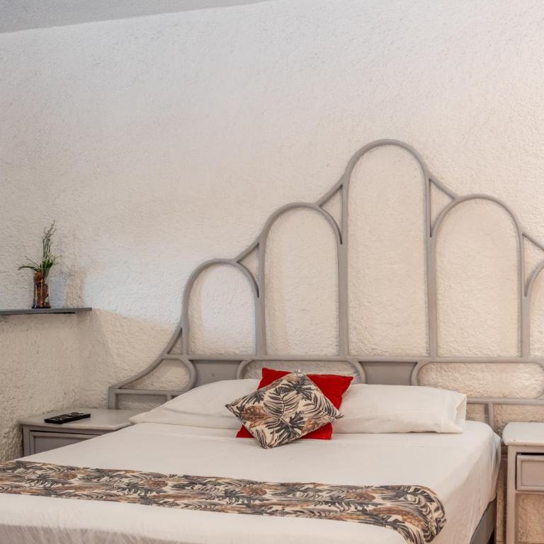 Suite para 4 con Terraza Privada, en el Corazón de Chapalita 11 - One-Bedroom Apartment - 2