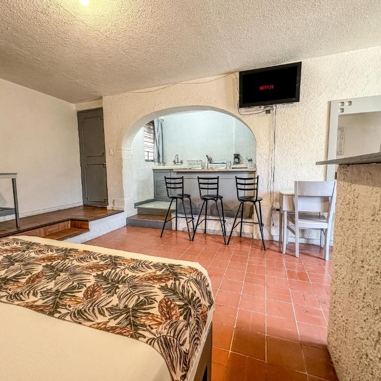 Suite para 4 con Terraza Privada, en el Corazón de Chapalita 11 - One-Bedroom Apartment - 27