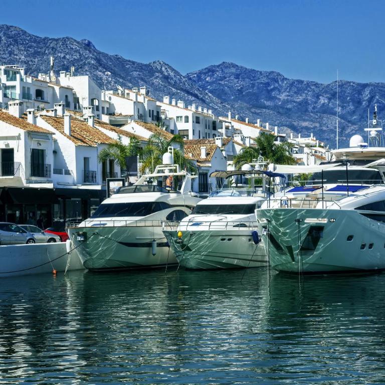 Marbella Center 100m From The Beach - Happy Rentals - Apartment with Terrace - 30