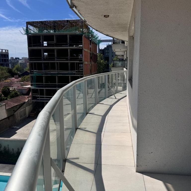 "Experiencia Premium en Piso Barrio Güemes con dos Suites y dos cocheras" - Two-Bedroom Deluxe Apartment - 43