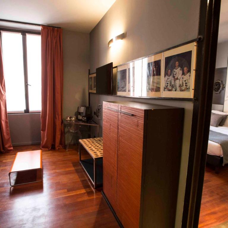 Art Hotel Boston - Suite - 9