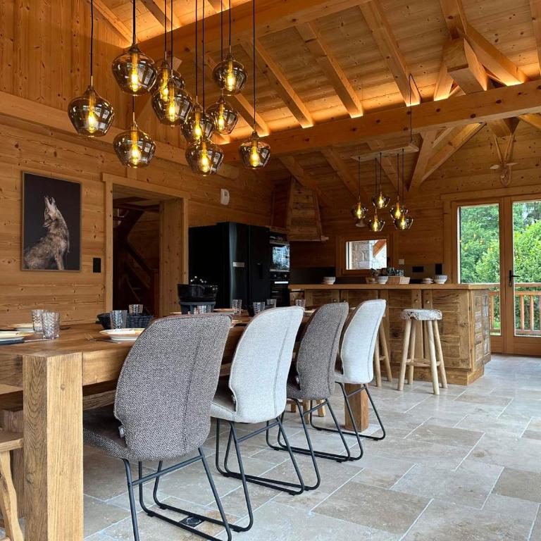 Chalet spacieux avec confort, 5 chambres, parking - Chalet 3 Chambres - 4