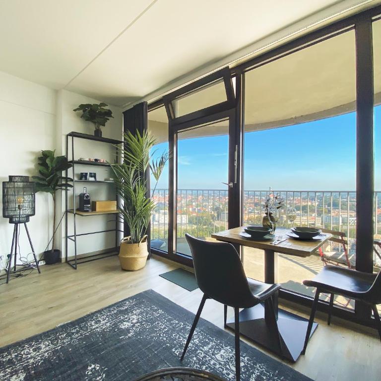 Studio an der Kongresshalle mit Blick über die Stadt - Apartment mit 1 Schlafzimmer - 3