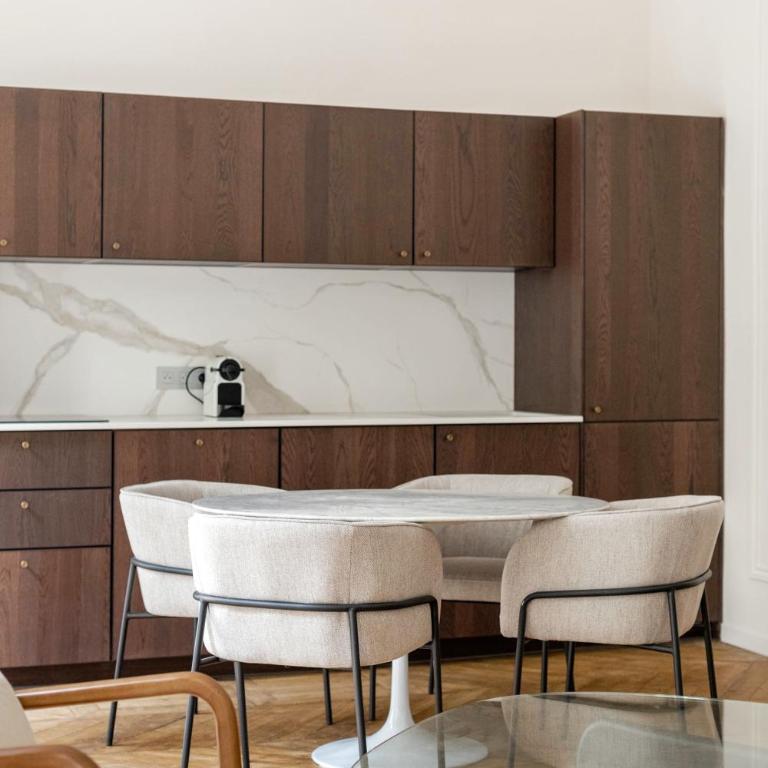 Luxury 3 Bedrooms - 3 Bathrooms - AC - Montmartre - Opéra - Appartement 3 Chambres avec Vue - 6