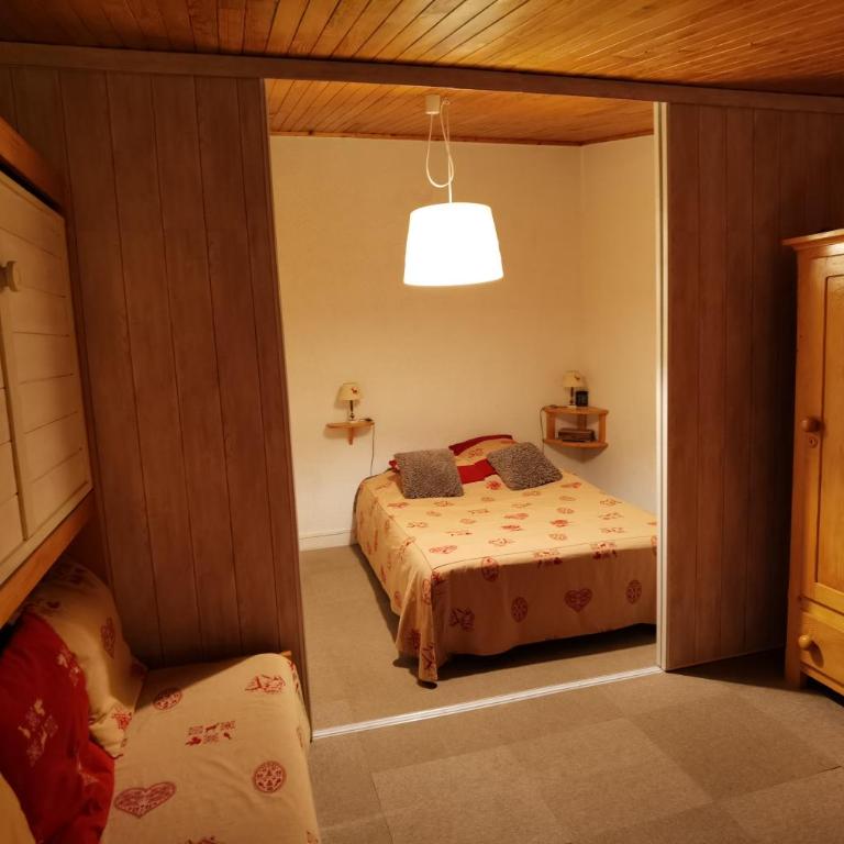 MyHome - Génépis 29 - 4pax skis aux pieds Val Claret - Two-Bedroom Apartment - 5