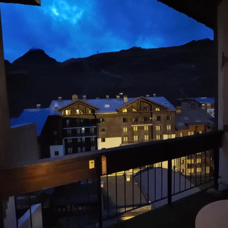 MyHome - Génépis 29 - 4pax skis aux pieds Val Claret - Two-Bedroom Apartment - 2