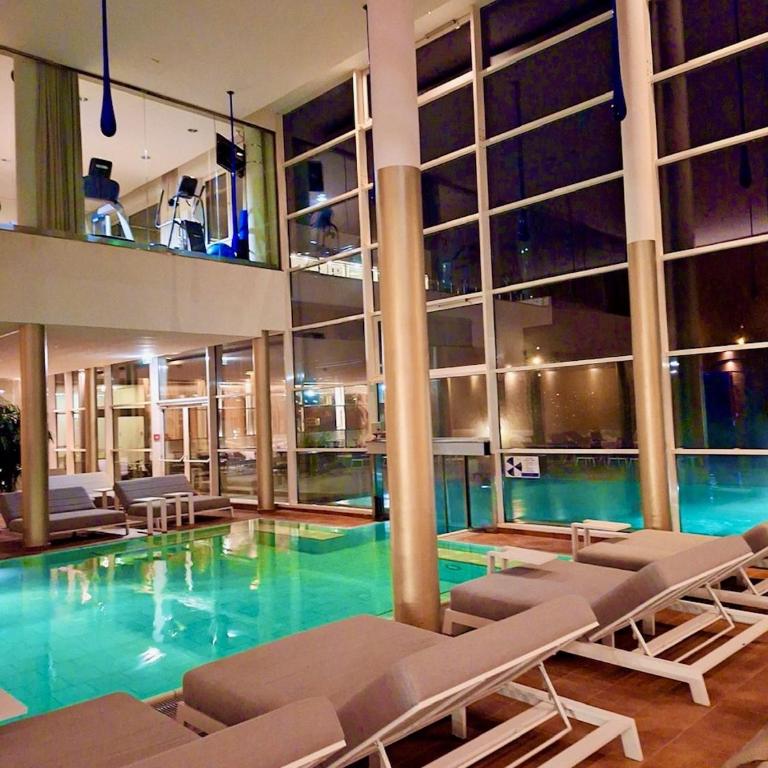 WHIRLPOOL-SUITE AMADEUS - Weitblick - Golf & Wellness - direkter Bademantelgang - ADULTS ONLY - Apartamento de 1 dormitorio - 10