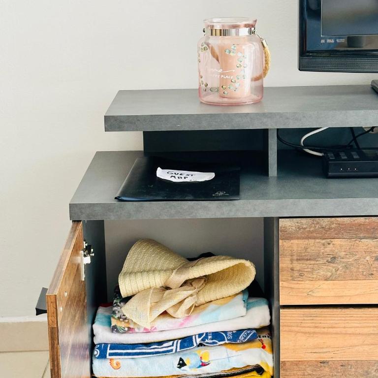 Apartment "Gluecks-Griff" inside "Becici Sunset Apartments" - Apartman sa 2 Spavaće Sobe - 37